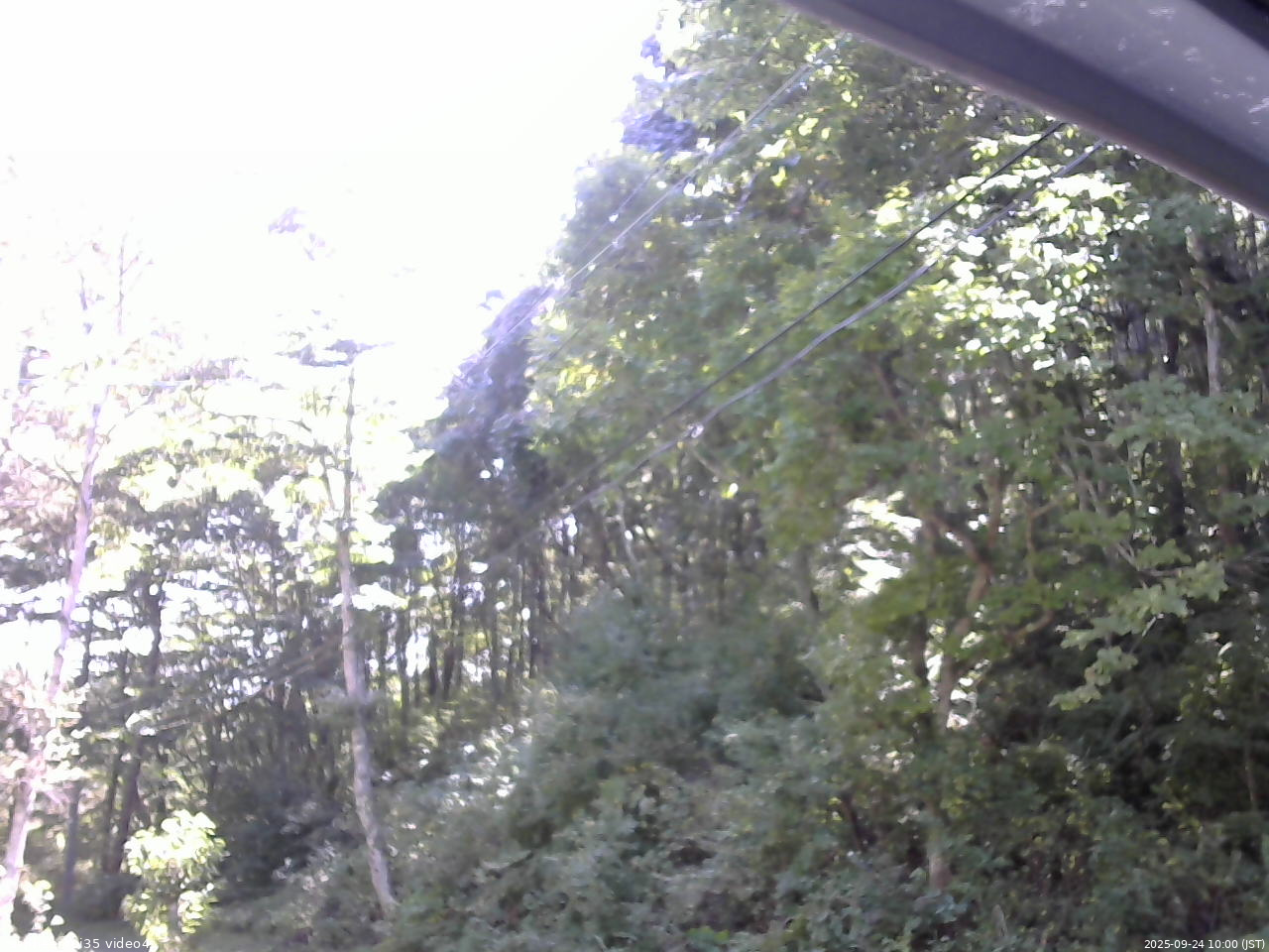 長野県菅平高原 ゆたか山荘 東側上空 2025/09/24 10:00