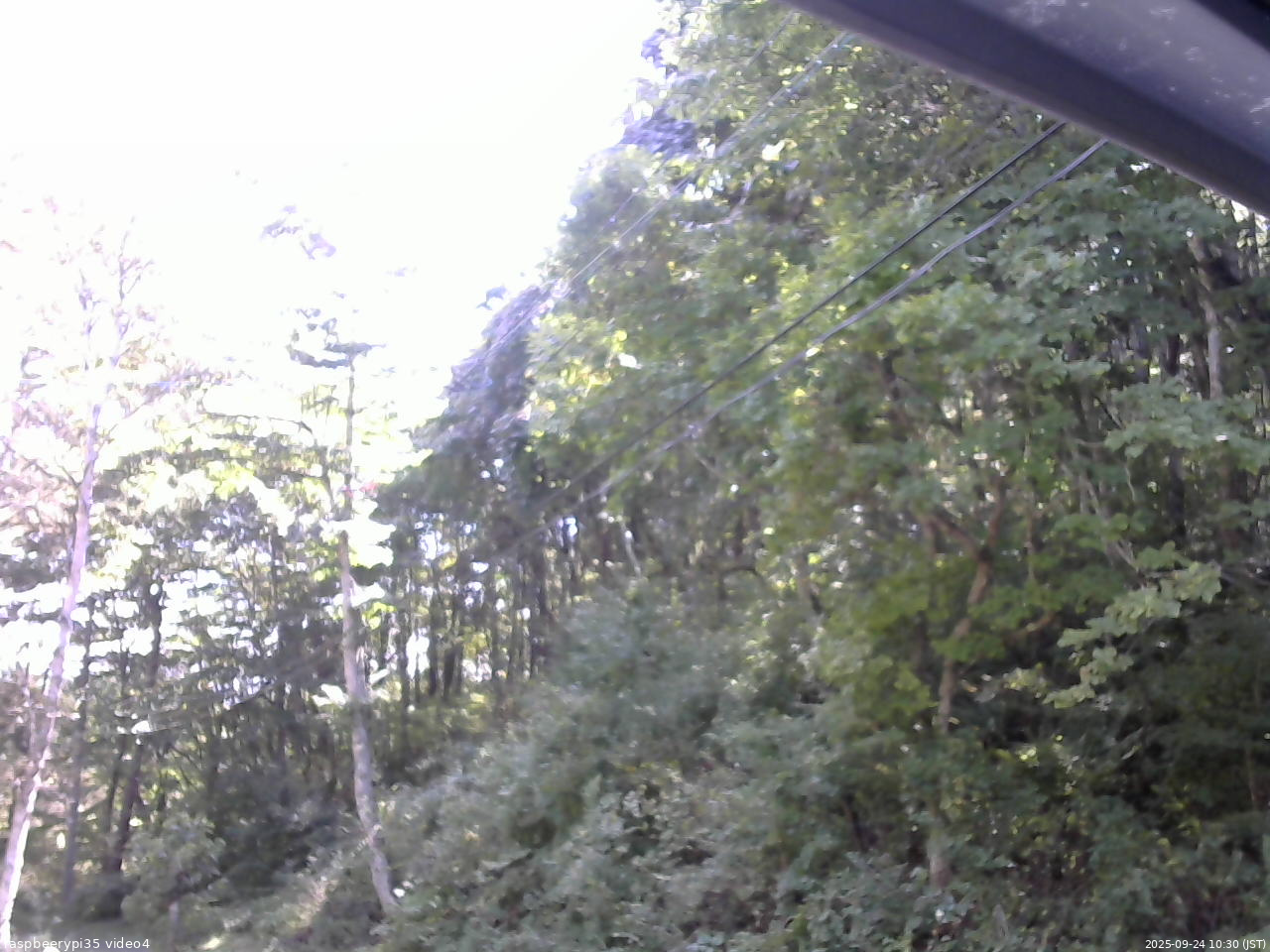 長野県菅平高原 ゆたか山荘 東側上空 2025/09/24 10:30