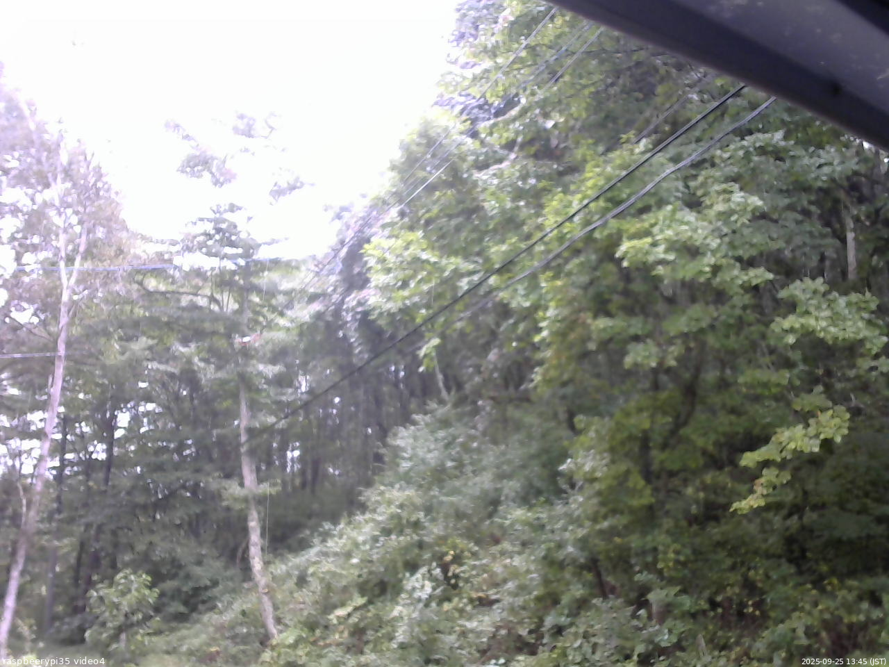 長野県菅平高原 ゆたか山荘 東側上空 2025/09/25 13:45