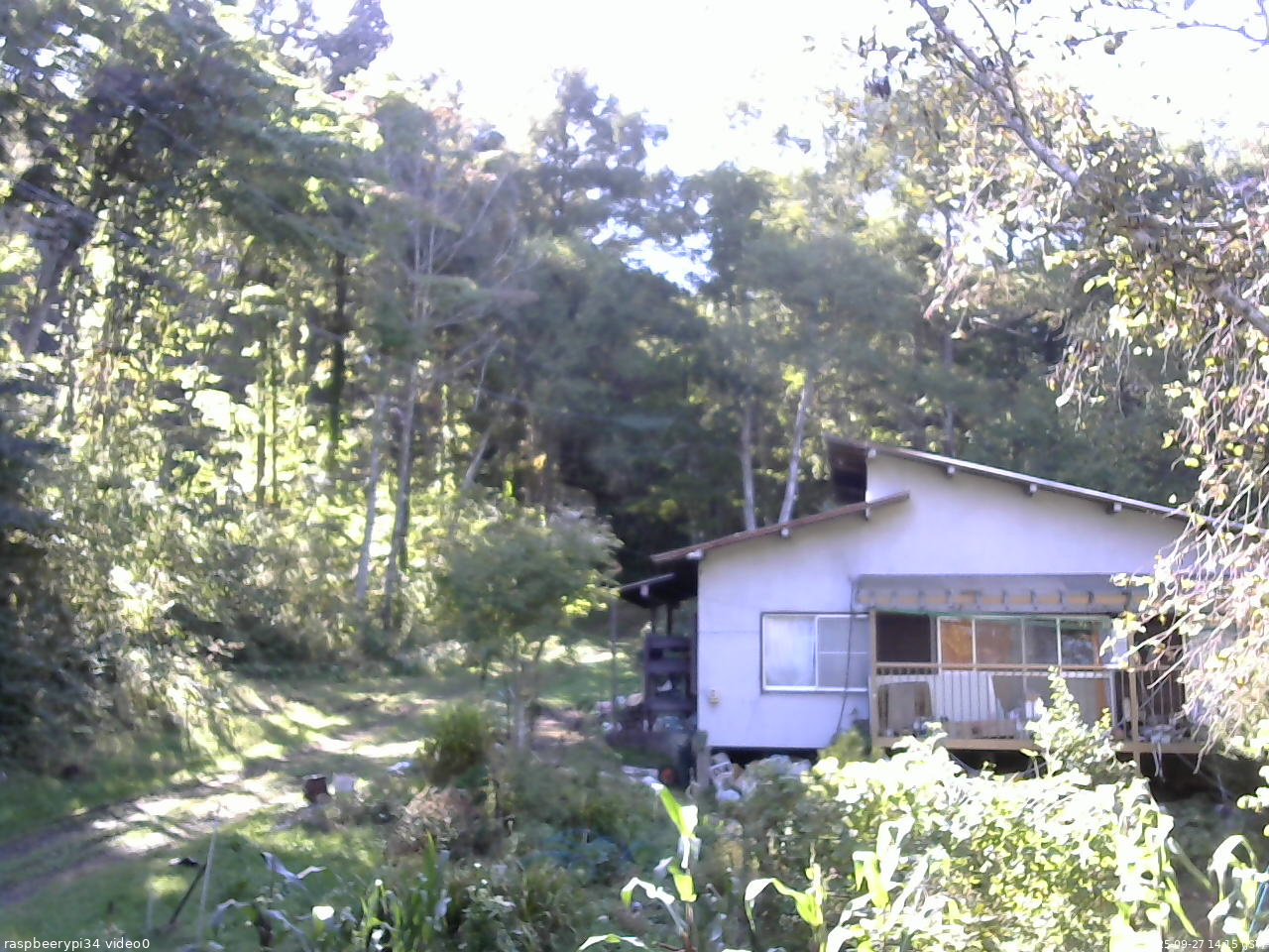 長野県菅平高原 ゆたか山荘 西側(坂上) 2025/09/27 14:15
