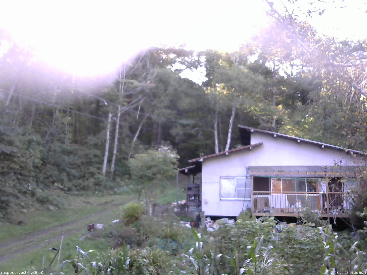 長野県菅平高原 ゆたか山荘 西側(坂上) 2025/09/27 15:30