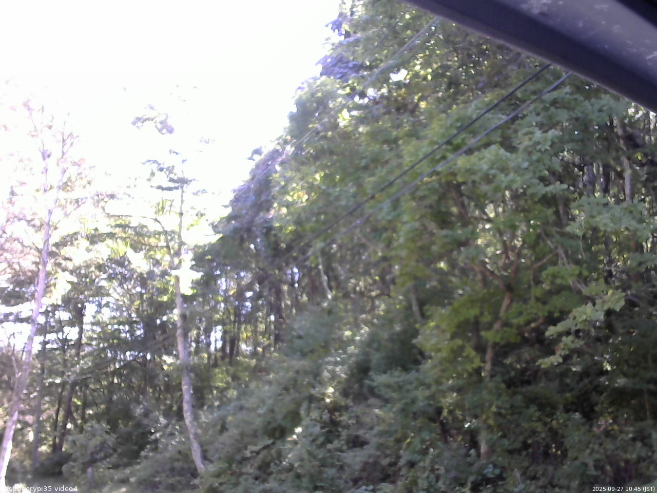 長野県菅平高原 ゆたか山荘 東側上空 2025/09/27 10:45