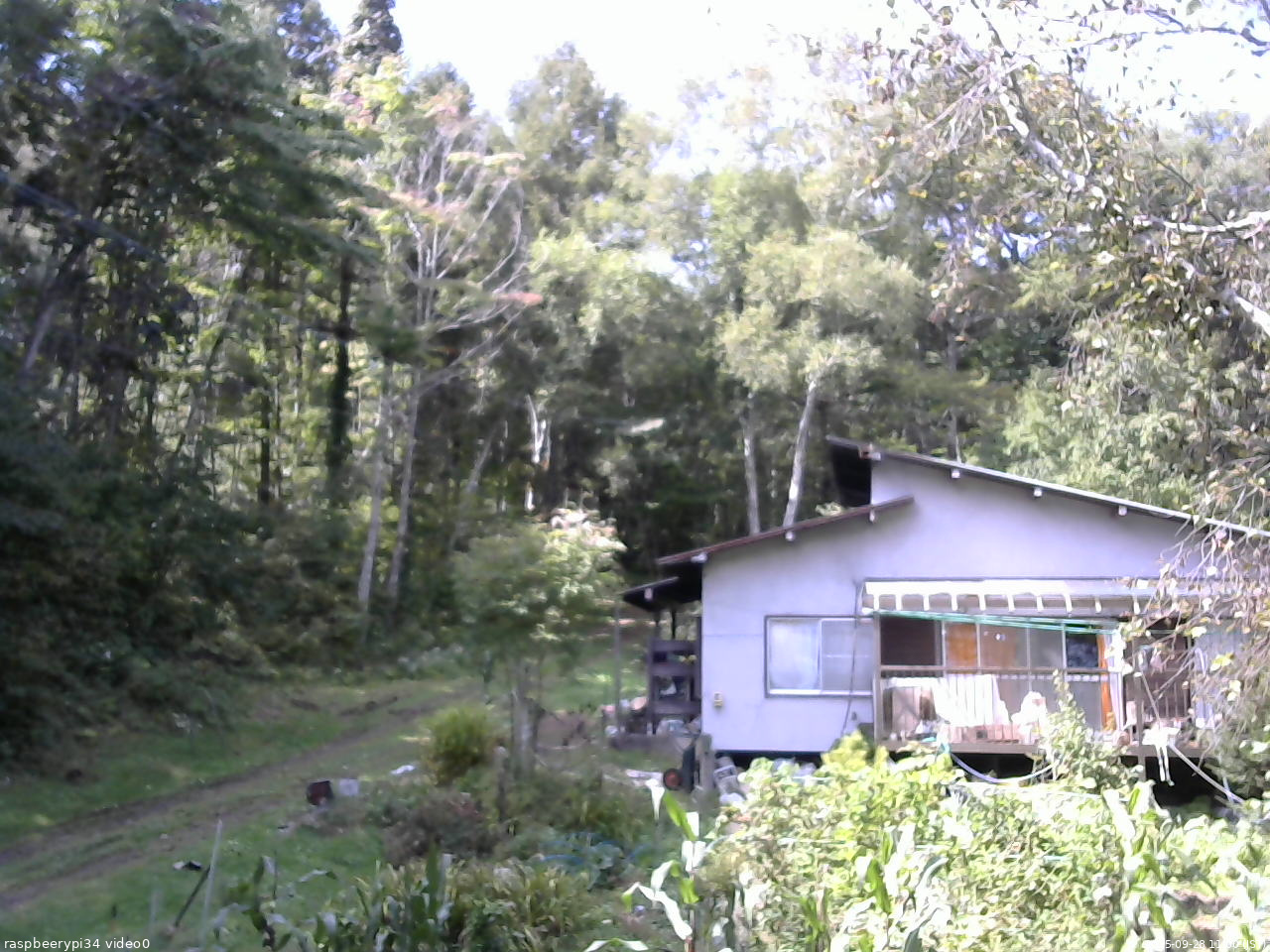 長野県菅平高原 ゆたか山荘 西側(坂上) 2025/09/28 11:00