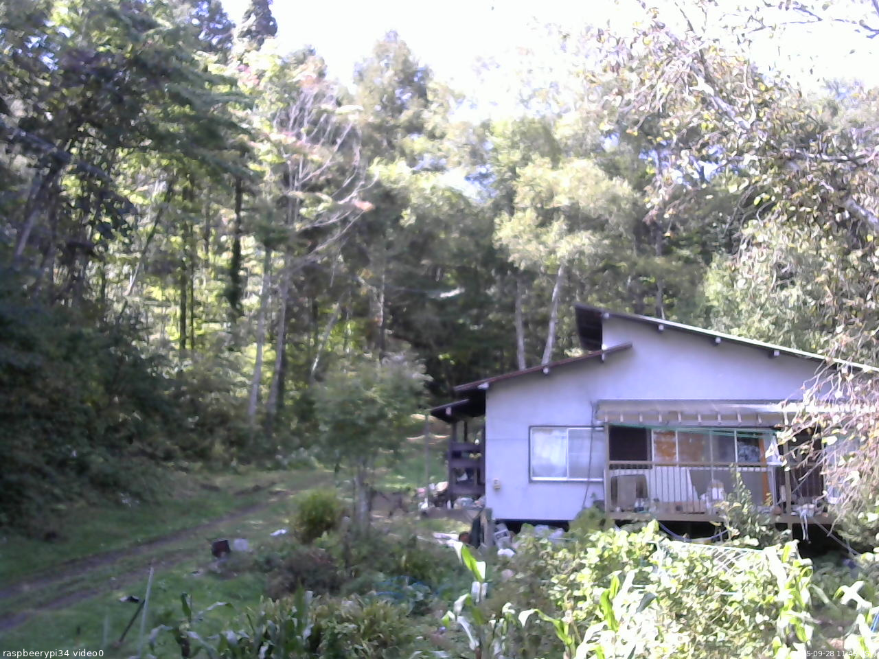 長野県菅平高原 ゆたか山荘 西側(坂上) 2025/09/28 11:45