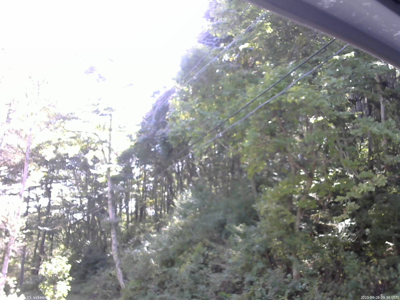 長野県菅平高原 ゆたか山荘 東側上空 2025/09/28 09:30