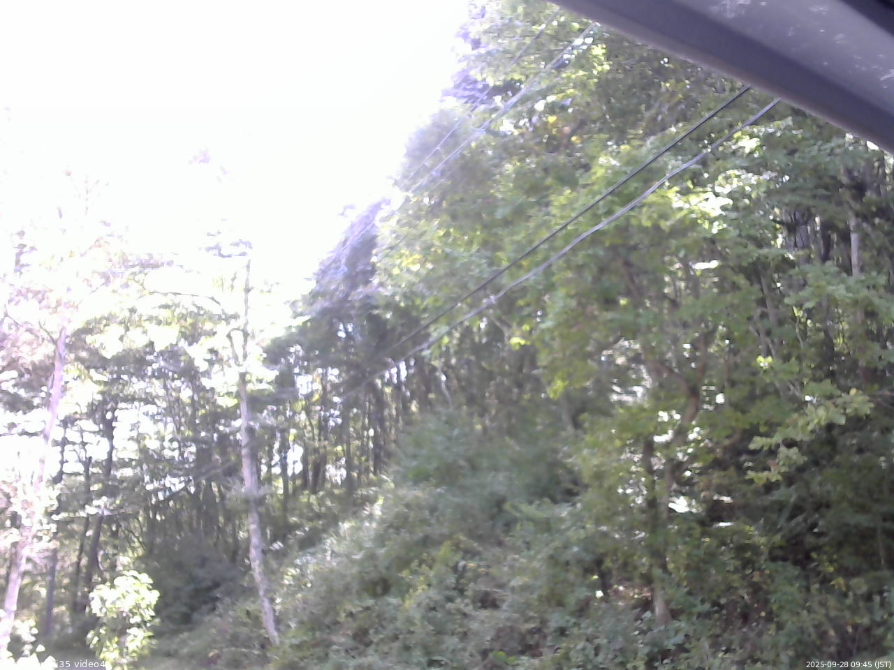 長野県菅平高原 ゆたか山荘 東側上空 2025/09/28 09:45