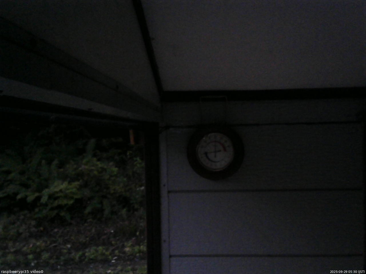 長野県菅平高原 ゆたか山荘 温度計 2025/09/29 05:30