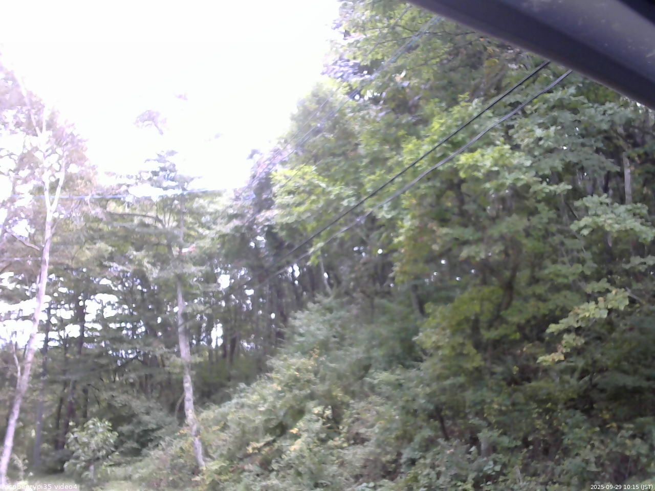 長野県菅平高原 ゆたか山荘 東側上空 2025/09/29 10:15
