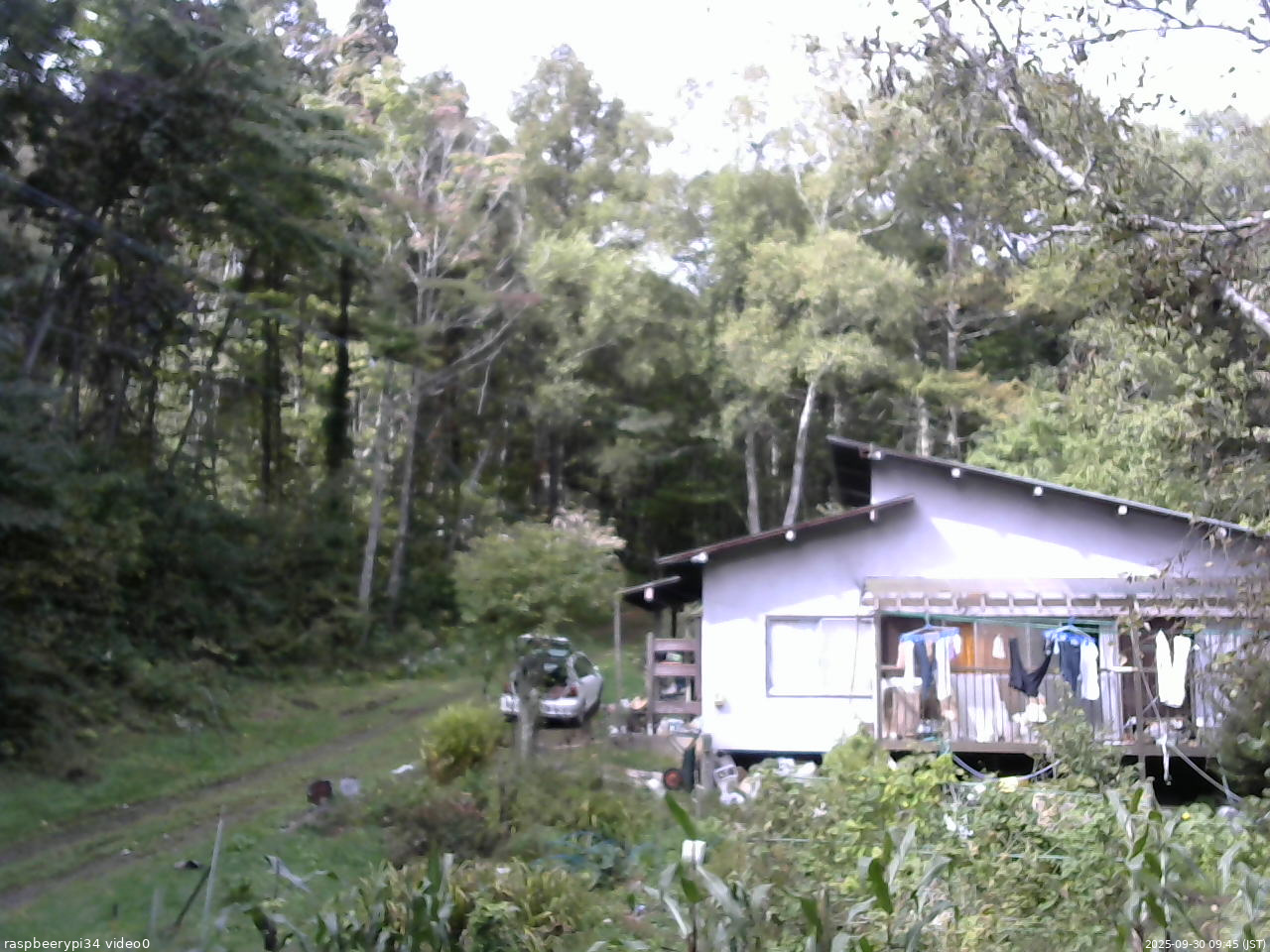 長野県菅平高原 ゆたか山荘 西側(坂上) 2025/09/30 09:45