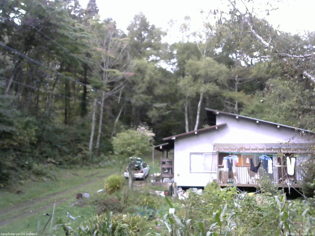 長野県菅平高原 ゆたか山荘 西側(坂上) 2025/09/30 10:00