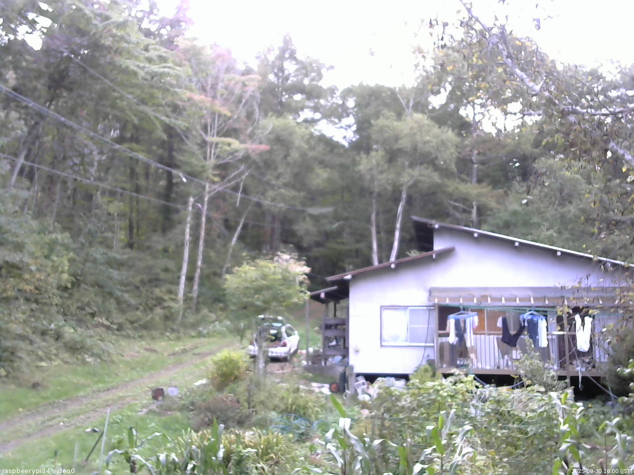 長野県菅平高原 ゆたか山荘 西側(坂上) 2025/09/30 16:00