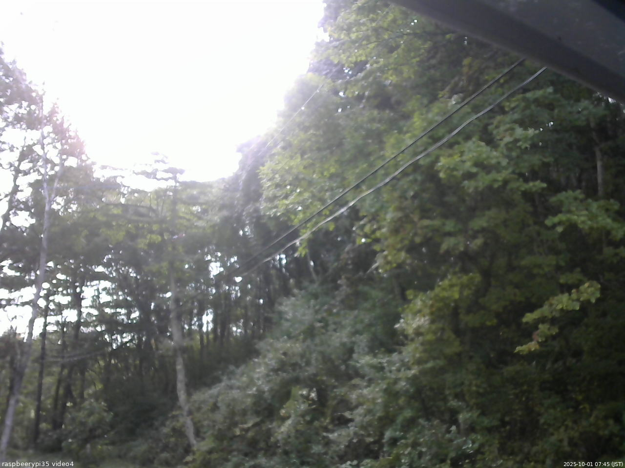 長野県菅平高原 ゆたか山荘 東側上空 2025/10/01 07:45