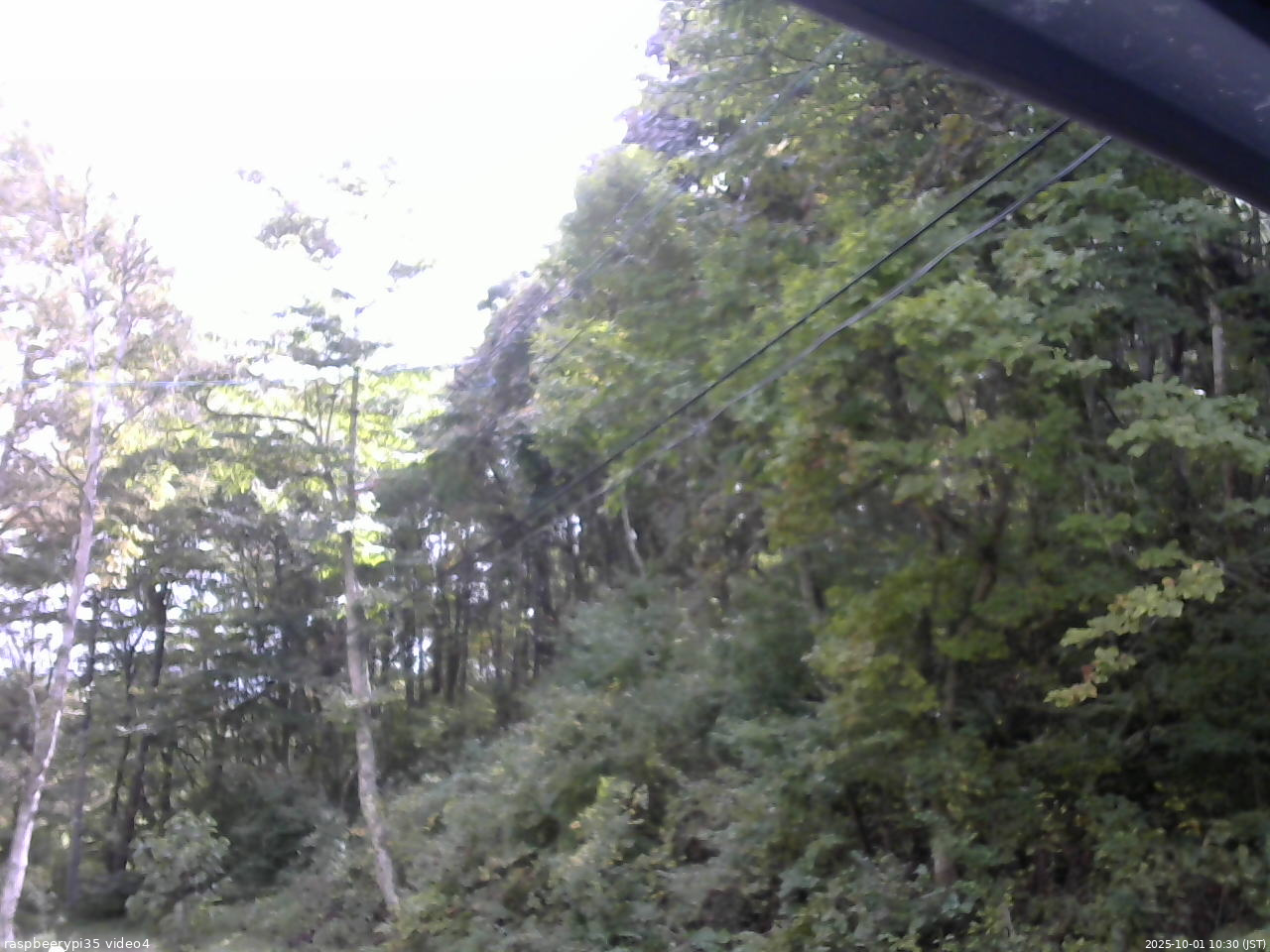 長野県菅平高原 ゆたか山荘 東側上空 2025/10/01 10:30