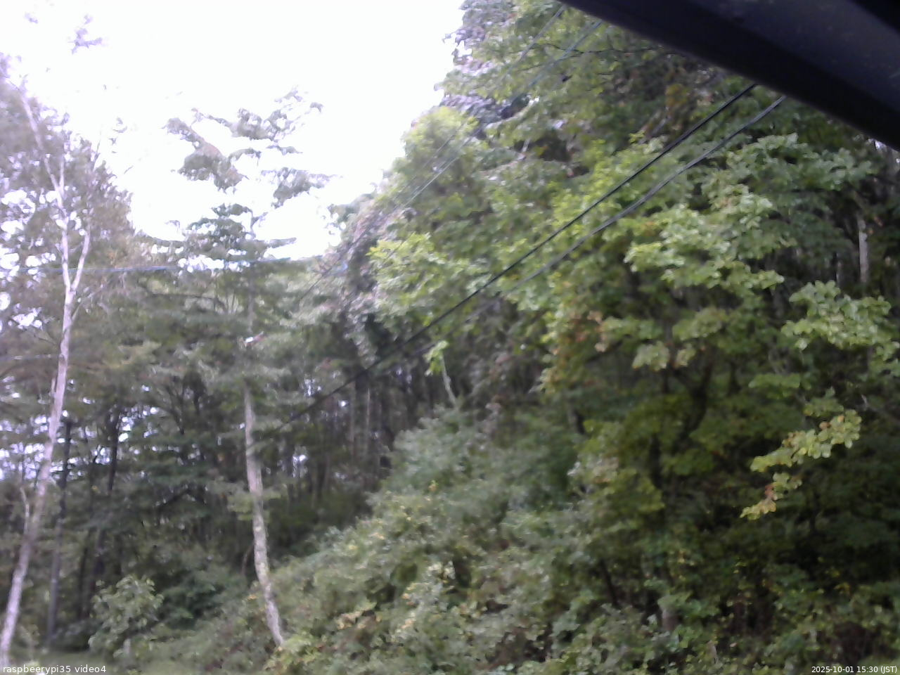 長野県菅平高原 ゆたか山荘 東側上空 2025/10/01 15:30