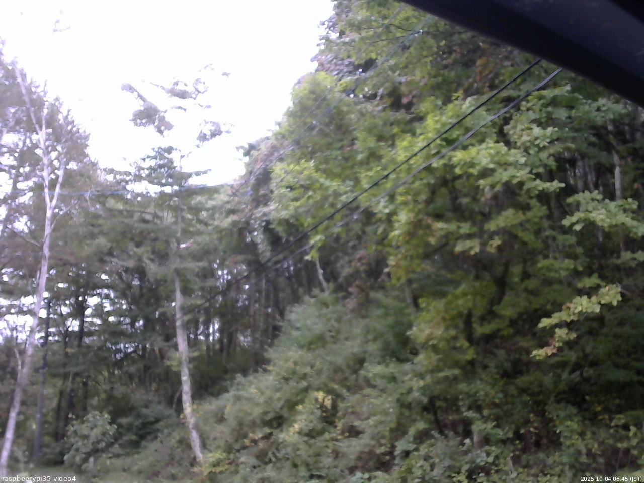 長野県菅平高原 ゆたか山荘 東側上空 2025/10/04 08:45