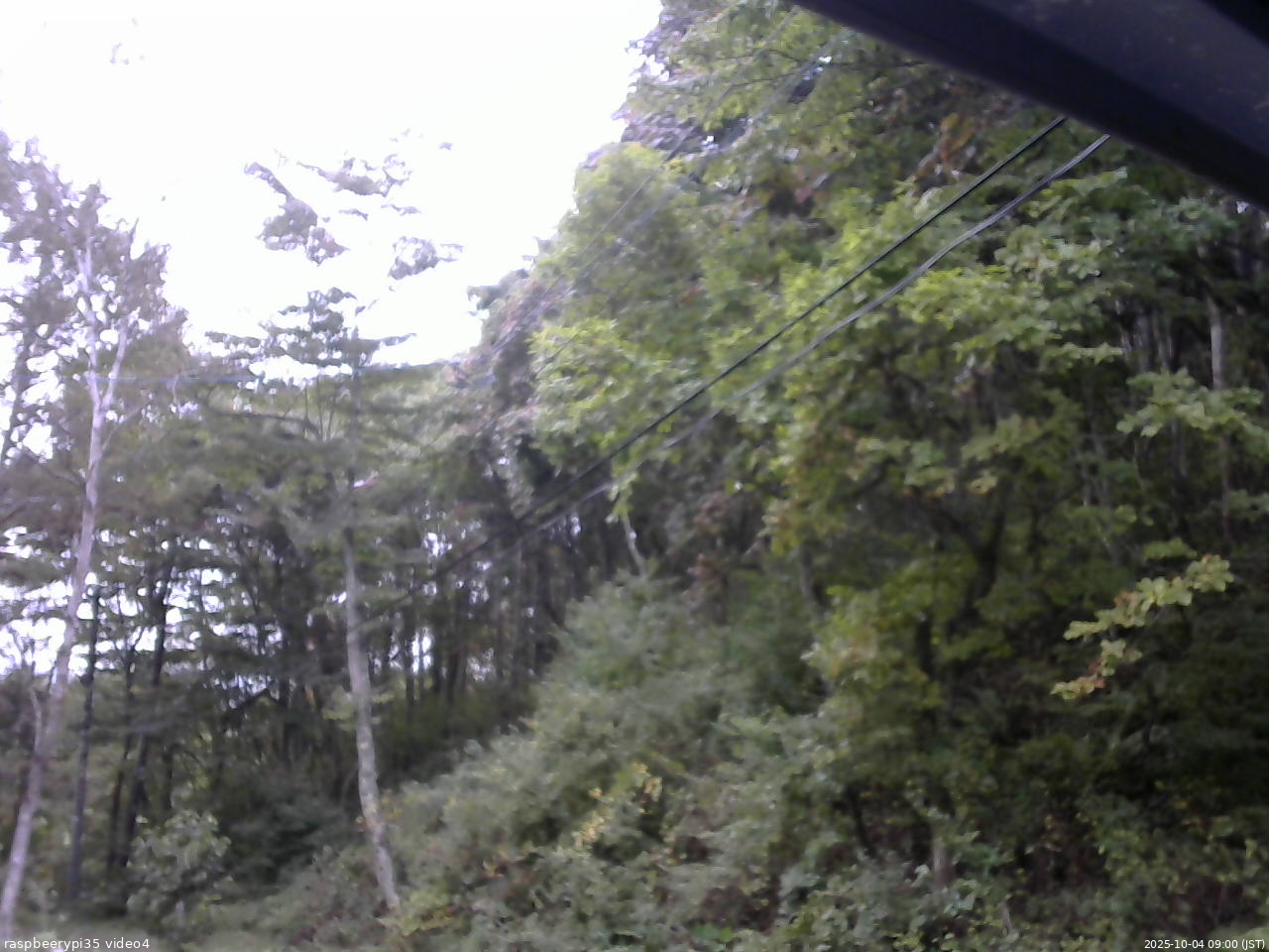 長野県菅平高原 ゆたか山荘 東側上空 2025/10/04 09:00