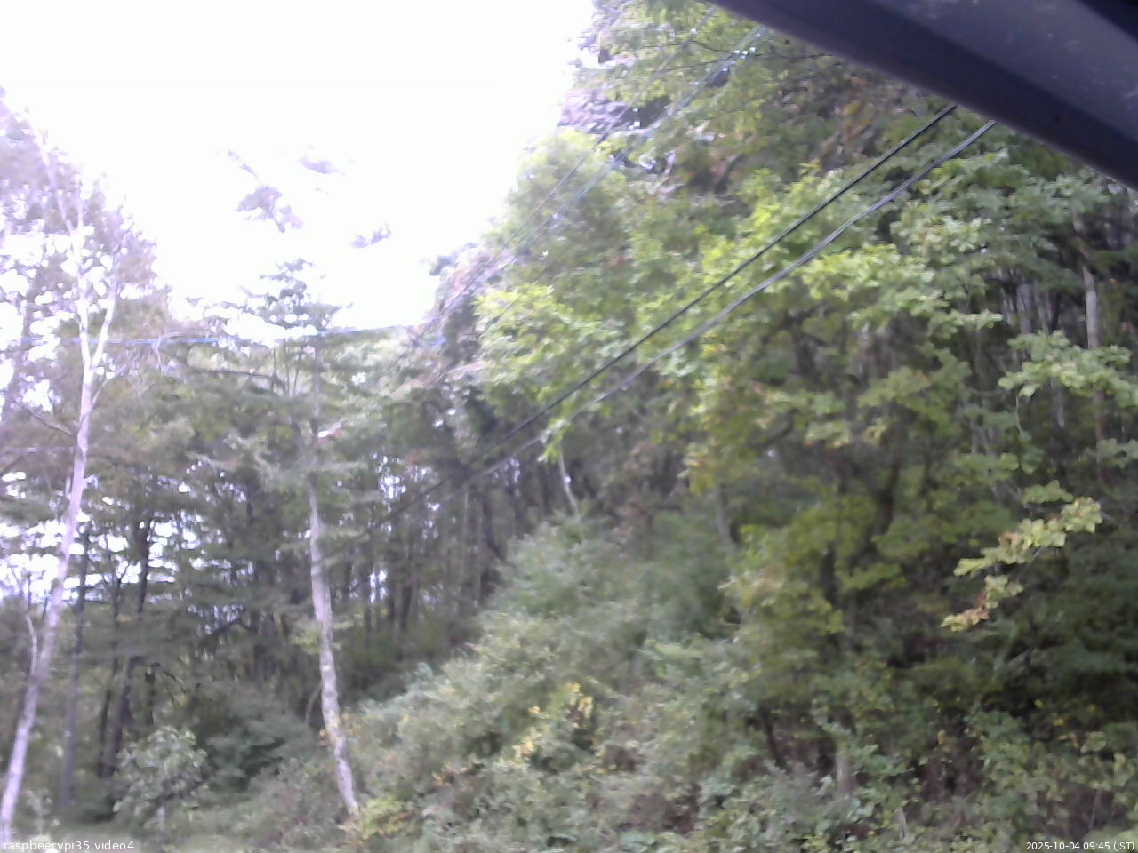 長野県菅平高原 ゆたか山荘 東側上空 2025/10/04 09:45