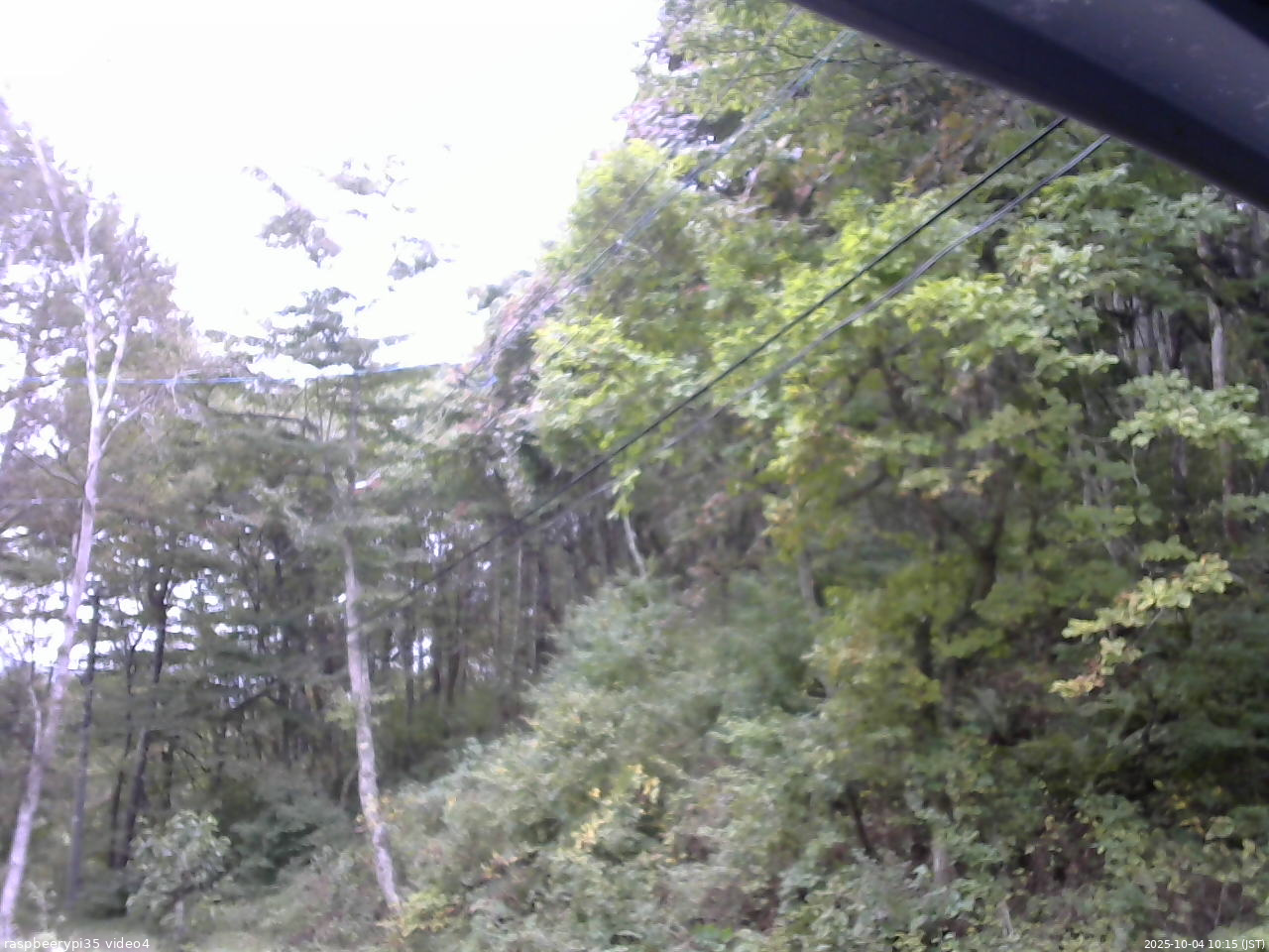 長野県菅平高原 ゆたか山荘 東側上空 2025/10/04 10:15