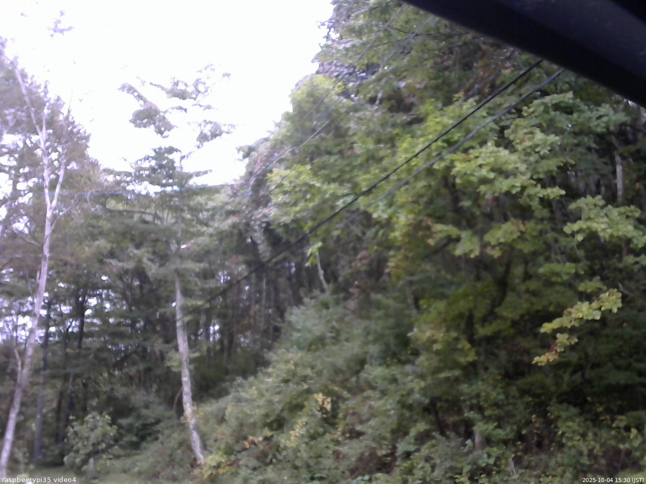 長野県菅平高原 ゆたか山荘 東側上空 2025/10/04 15:30