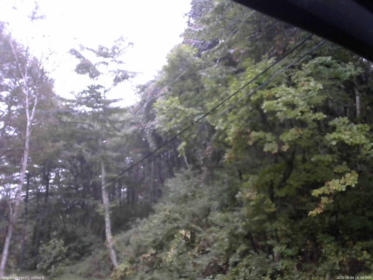 長野県菅平高原 ゆたか山荘 東側上空 2025/10/04 16:30