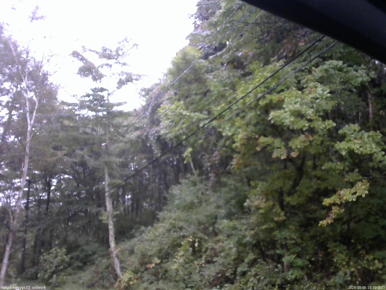 長野県菅平高原 ゆたか山荘 東側上空 2025/10/05 15:30
