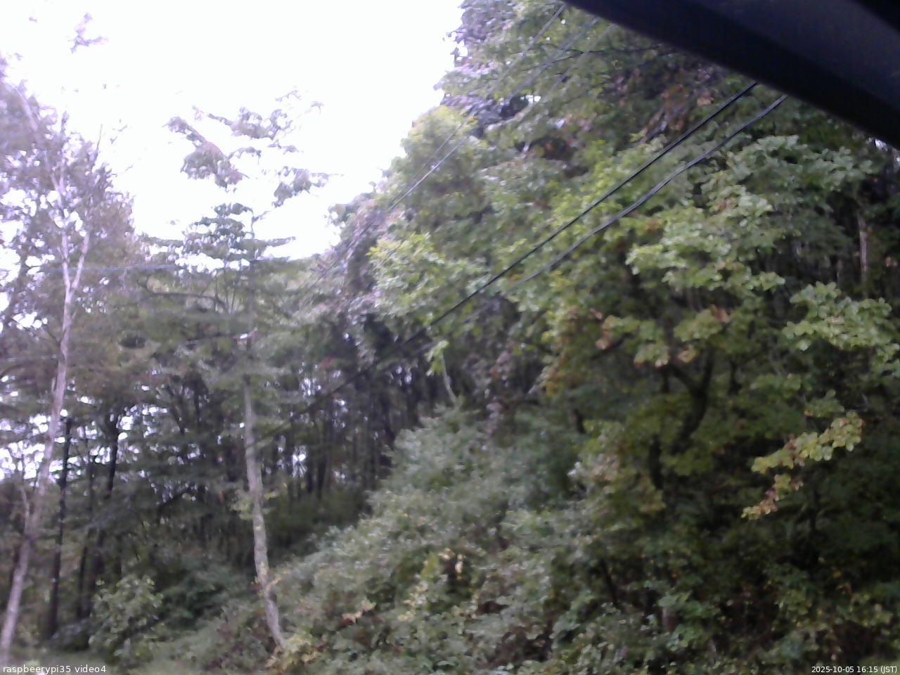 長野県菅平高原 ゆたか山荘 東側上空 2025/10/05 16:15