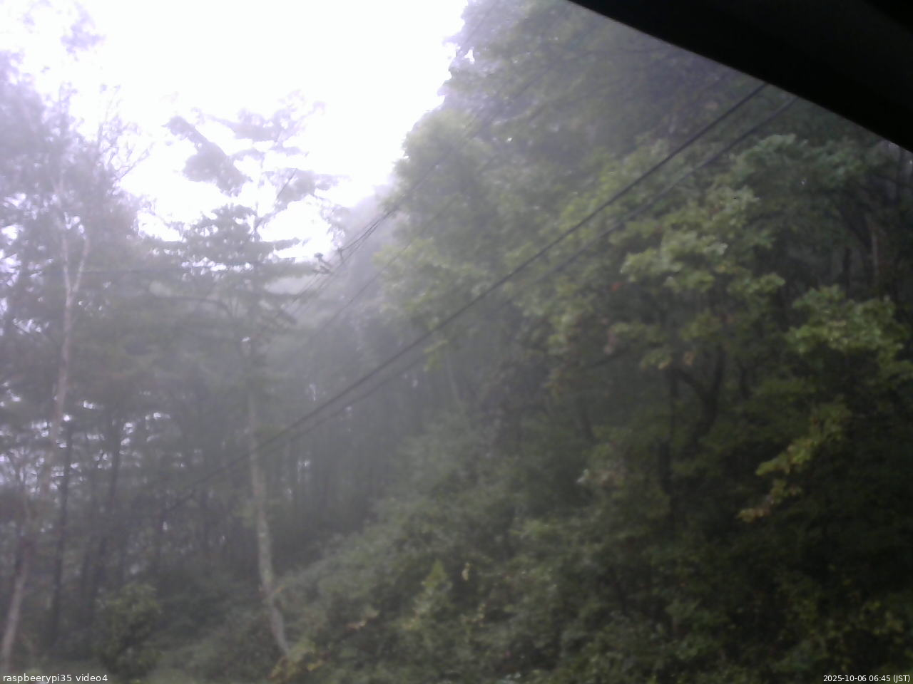 長野県菅平高原 ゆたか山荘 東側上空 2025/10/06 06:45