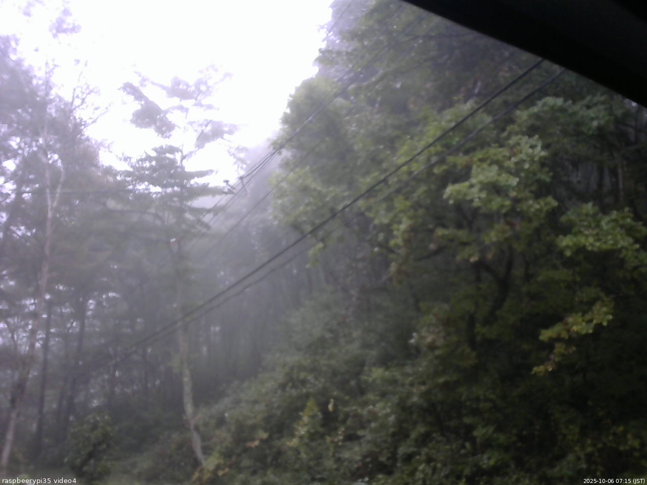 長野県菅平高原 ゆたか山荘 東側上空 2025/10/06 07:15