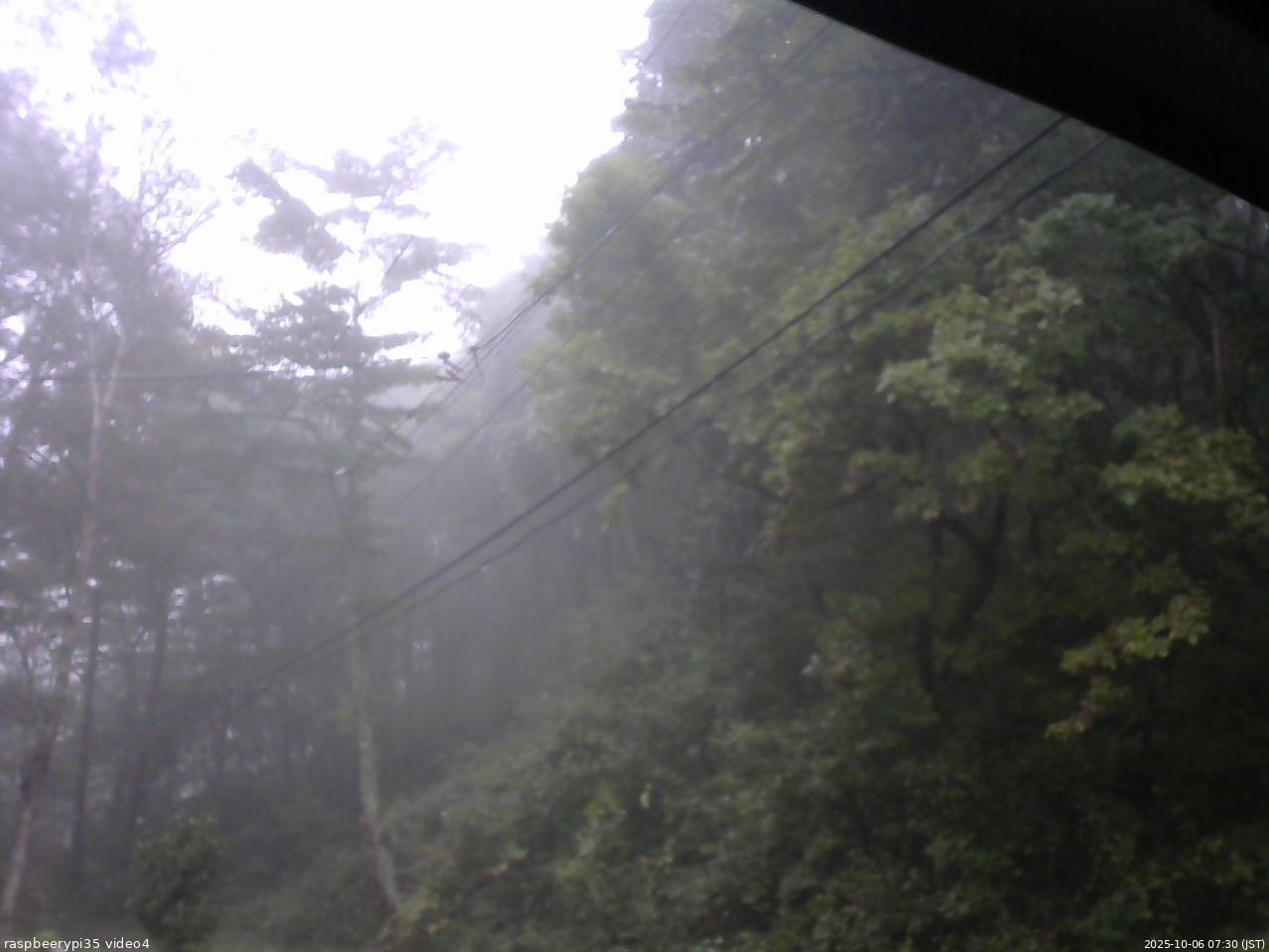 長野県菅平高原 ゆたか山荘 東側上空 2025/10/06 07:30