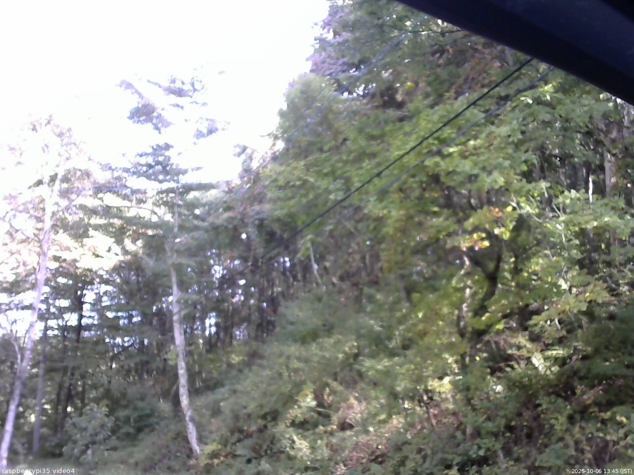 長野県菅平高原 ゆたか山荘 東側上空 2025/10/06 13:45