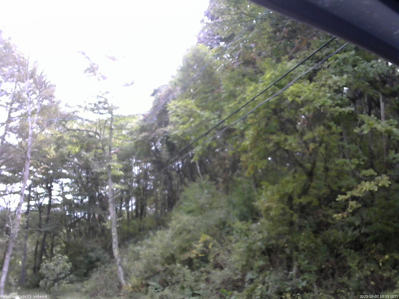 長野県菅平高原 ゆたか山荘 東側上空 2025/10/07 10:15