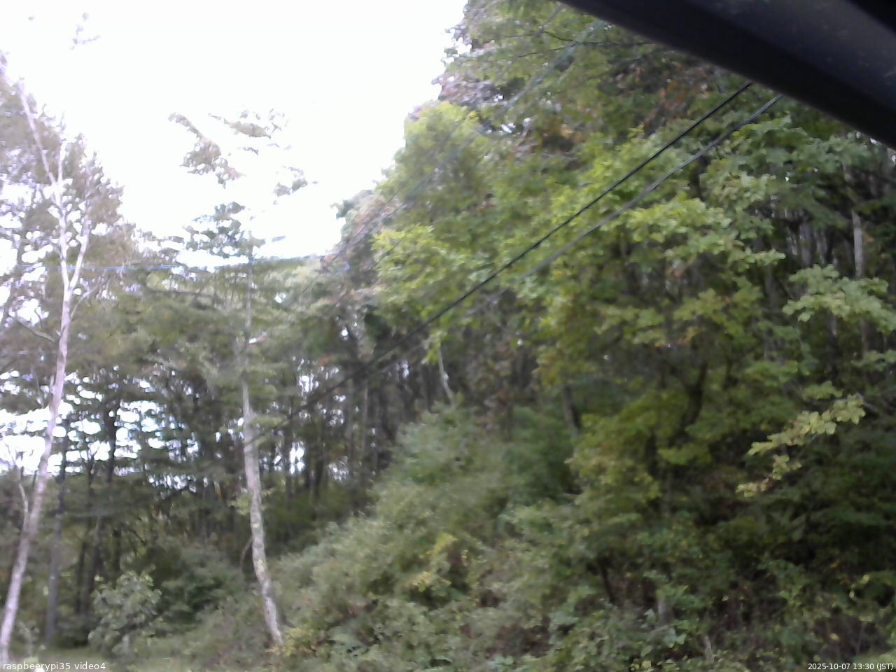 長野県菅平高原 ゆたか山荘 東側上空 2025/10/07 13:30