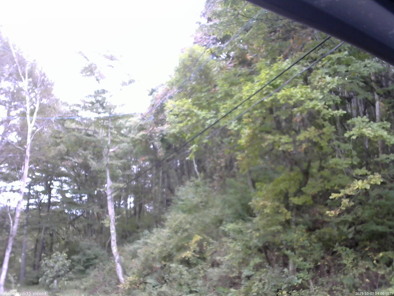 長野県菅平高原 ゆたか山荘 東側上空 2025/10/07 14:00