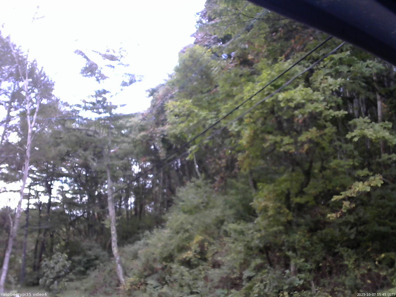 長野県菅平高原 ゆたか山荘 東側上空 2025/10/07 15:45