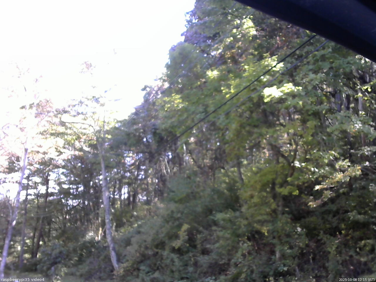 長野県菅平高原 ゆたか山荘 東側上空 2025/10/08 12:15