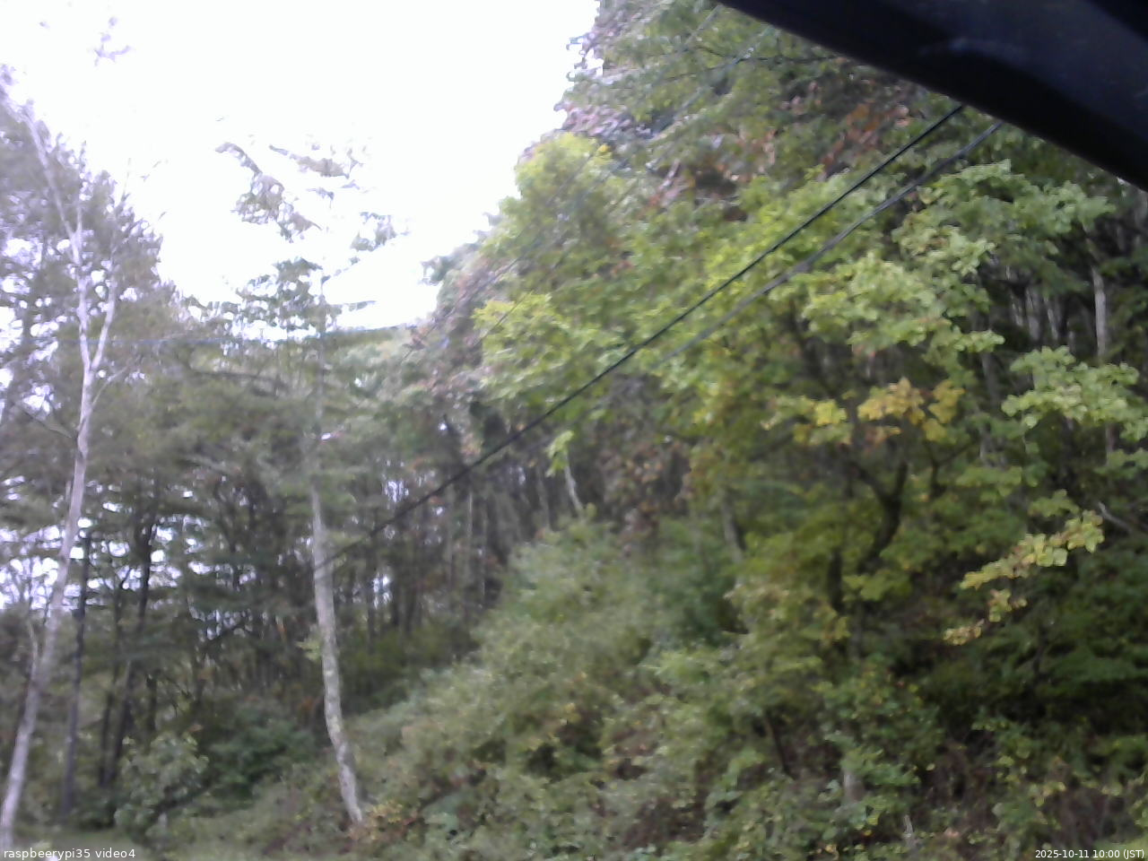 長野県菅平高原 ゆたか山荘 東側上空 2025/10/11 10:00