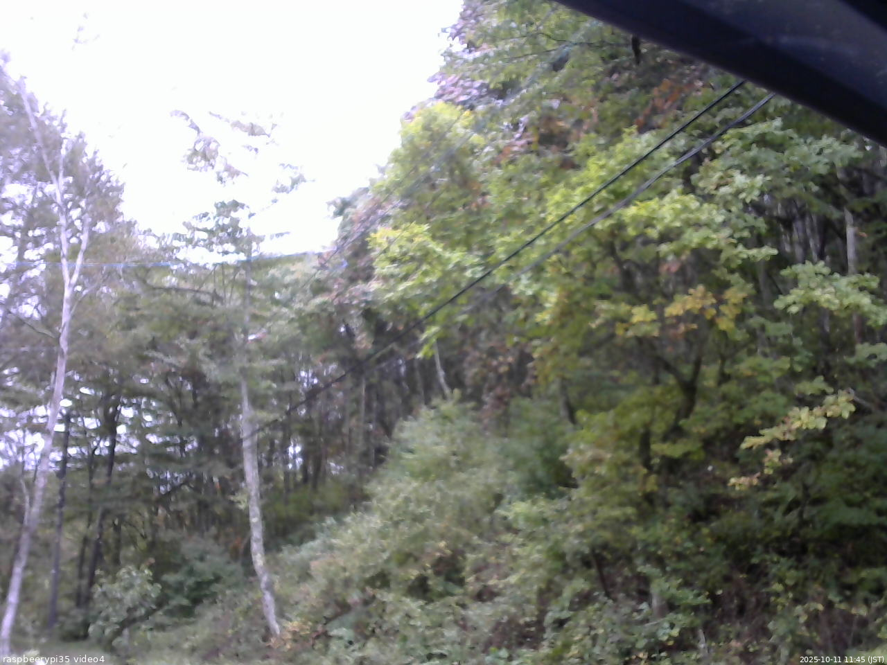 長野県菅平高原 ゆたか山荘 東側上空 2025/10/11 11:45