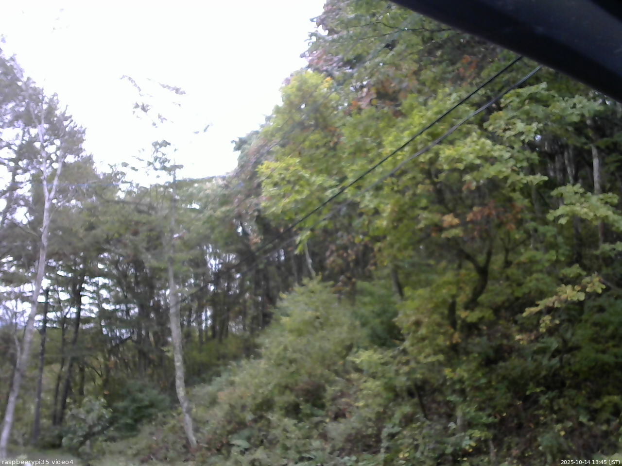 長野県菅平高原 ゆたか山荘 東側上空 2025/10/14 13:45