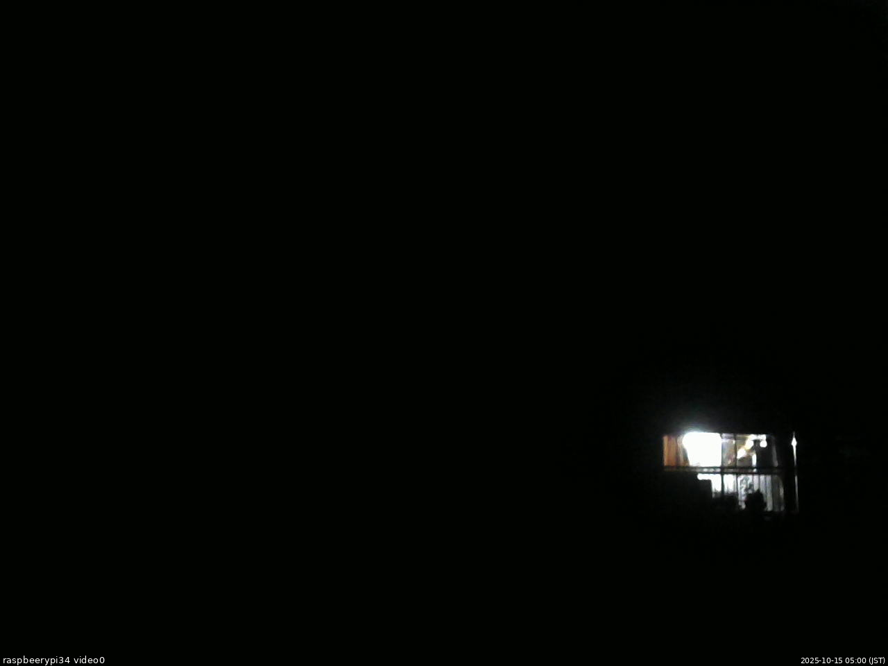 長野県菅平高原 ゆたか山荘 西側(坂上) 2025/10/15 05:00