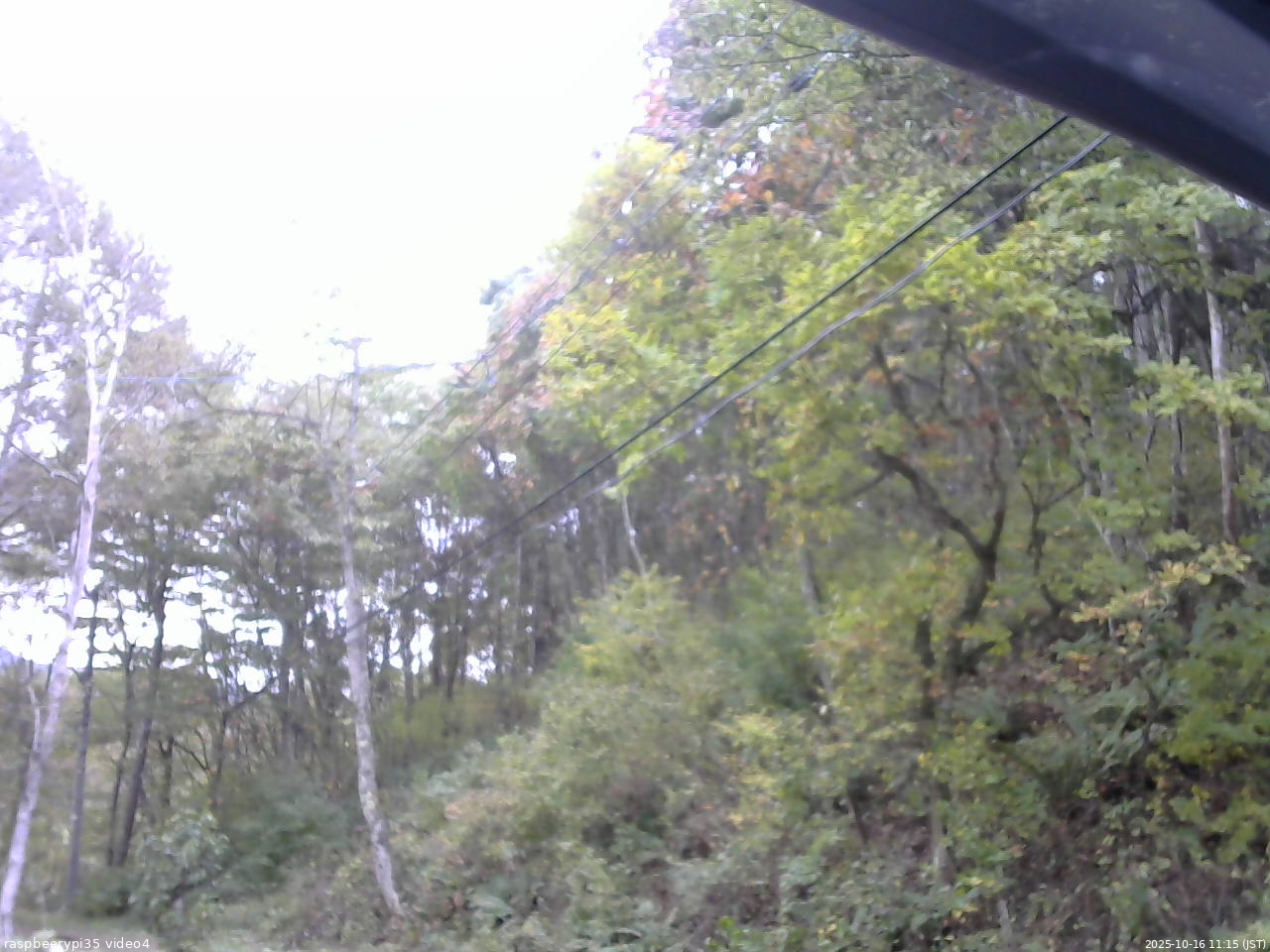 長野県菅平高原 ゆたか山荘 東側上空 2025/10/16 11:15