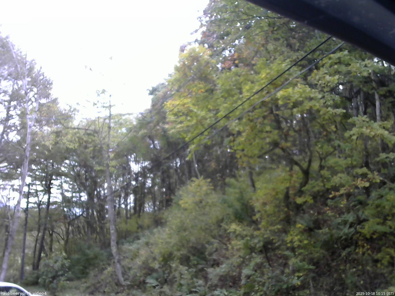 長野県菅平高原 ゆたか山荘 東側上空 2025/10/18 10:15