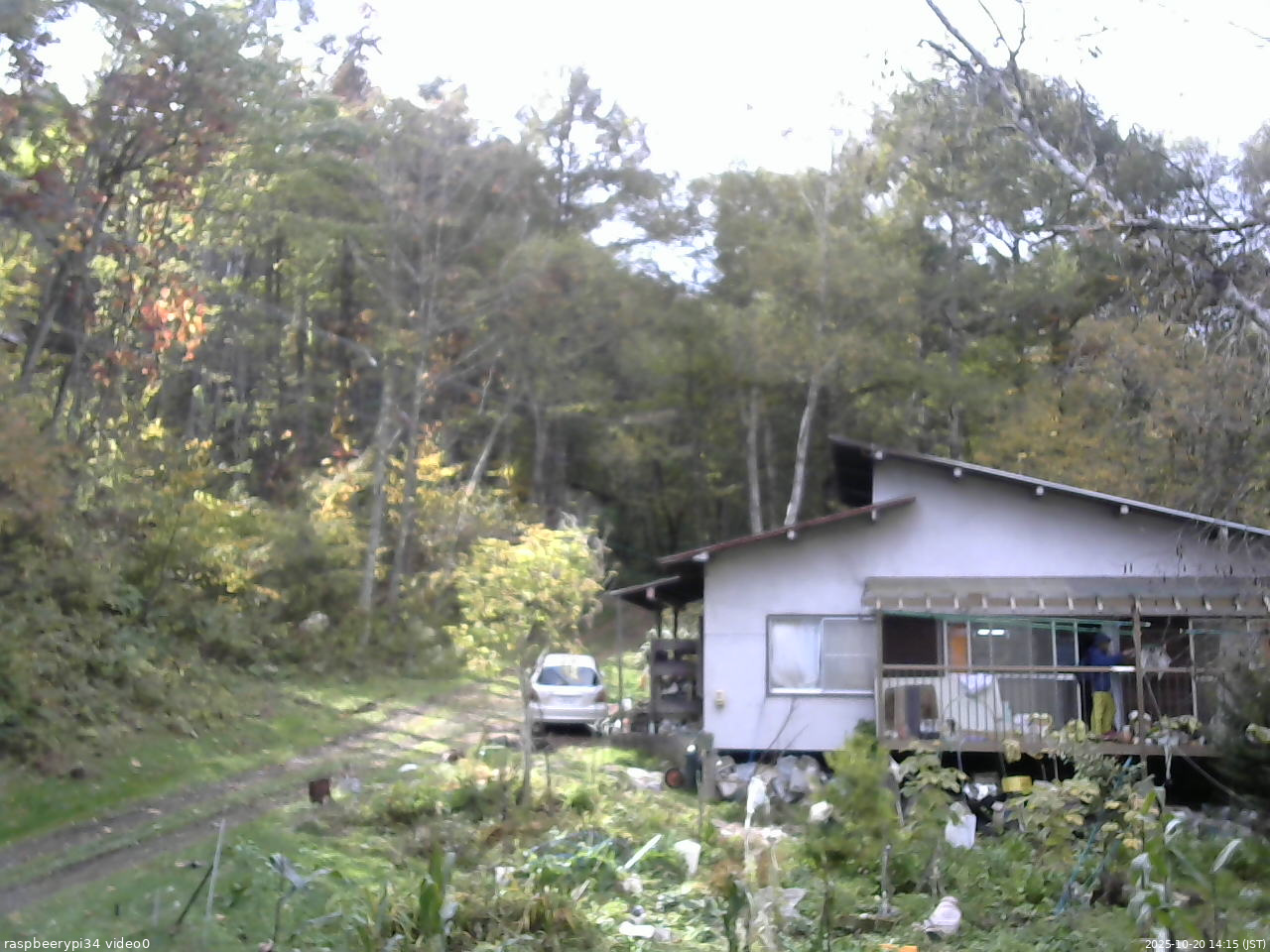 長野県菅平高原 ゆたか山荘 西側(坂上) 2025/10/20 14:15