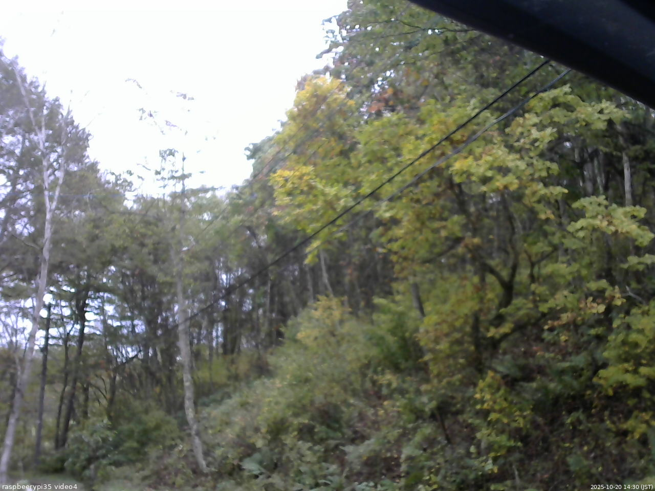 長野県菅平高原 ゆたか山荘 東側上空 2025/10/20 14:30