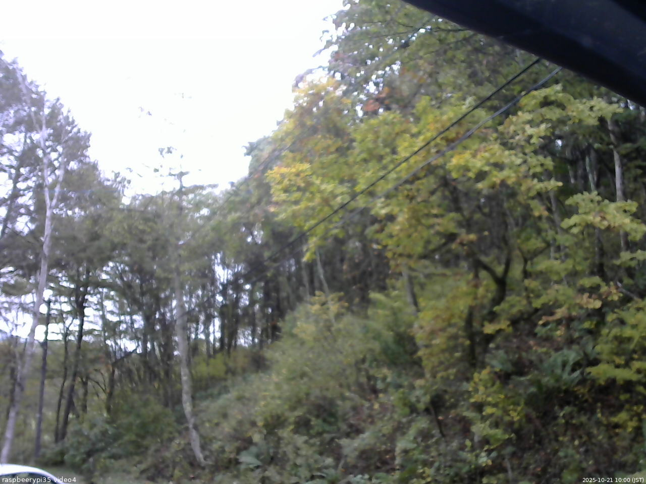 長野県菅平高原 ゆたか山荘 東側上空 2025/10/21 10:00