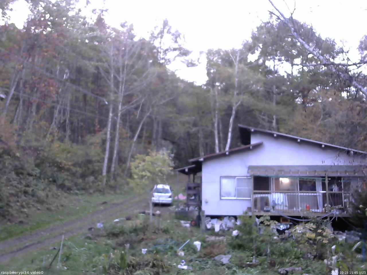 長野県菅平高原 ゆたか山荘 西側(坂上) 2025/10/23 15:45
