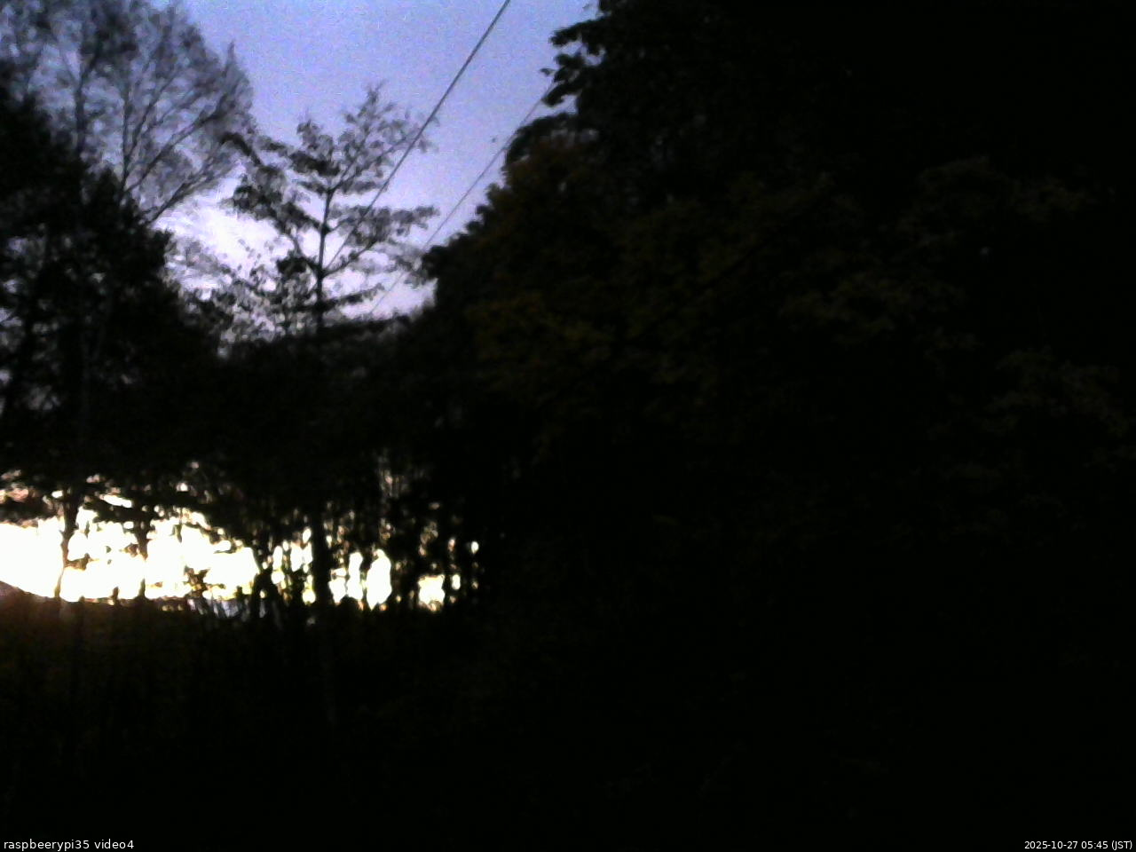 長野県菅平高原 ゆたか山荘 東側上空 2025/10/27 05:45