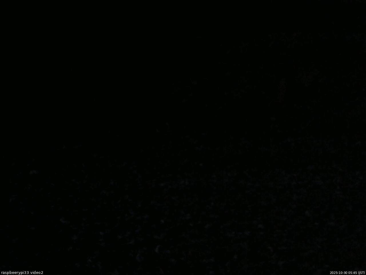 長野県菅平高原 ゆたか山荘 南側 2025/10/30 05:45