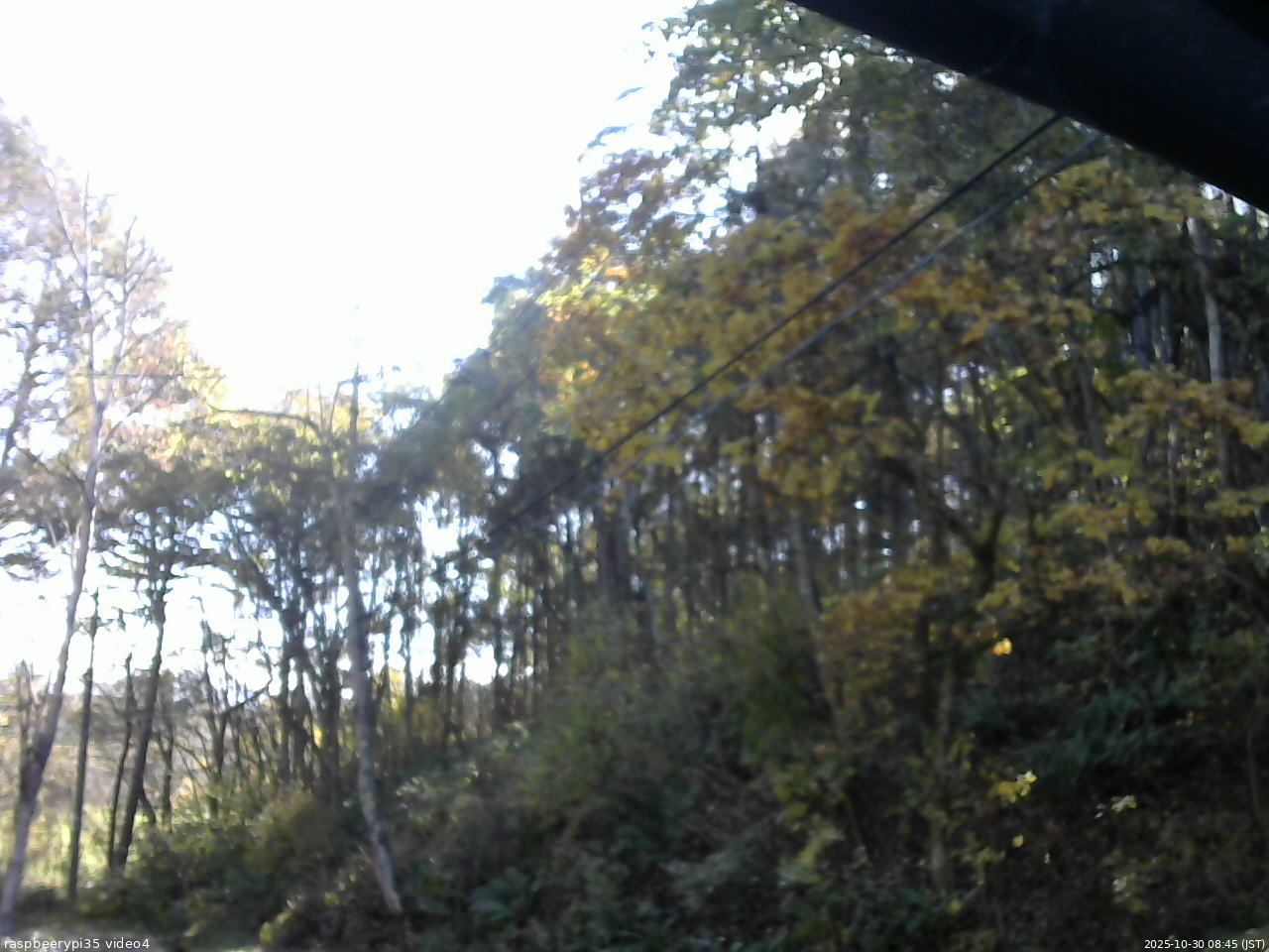 長野県菅平高原 ゆたか山荘 東側上空 2025/10/30 08:45
