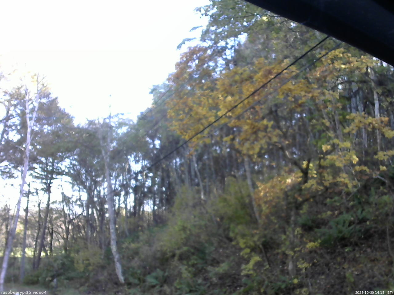長野県菅平高原 ゆたか山荘 東側上空 2025/10/30 14:15