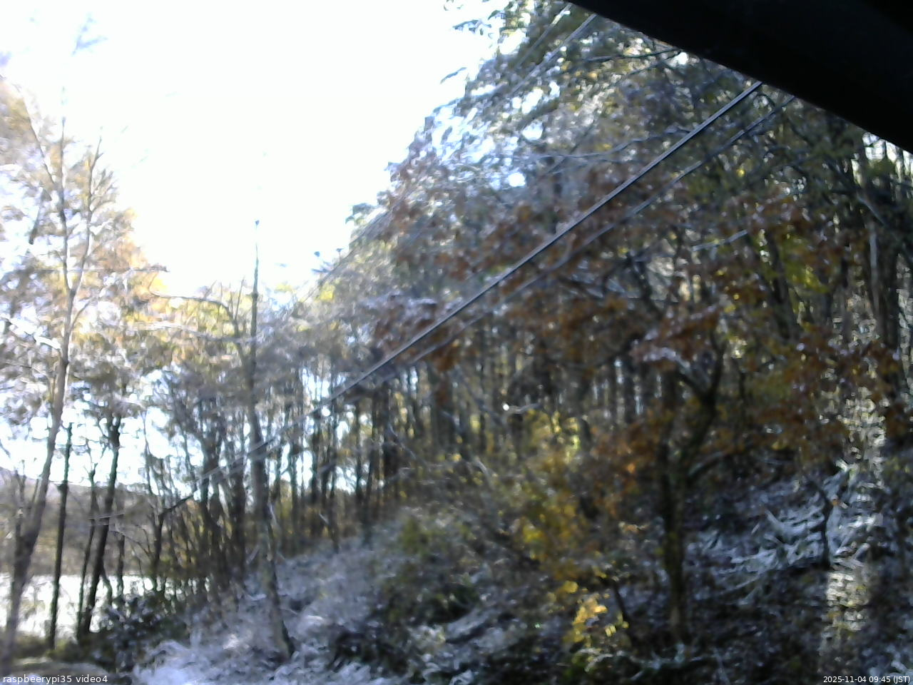 長野県菅平高原 ゆたか山荘 東側上空 2025/11/04 09:45